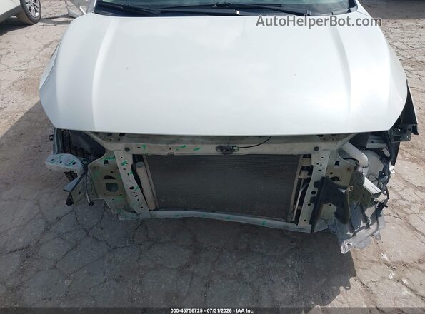 4S3GKAA69K3623703 2019 SUBARU IMPREZA White Widok z przodu