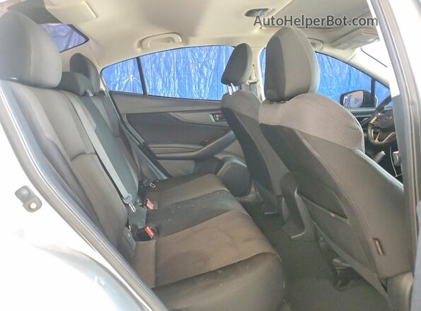 4S3GKAB64H3625852 2017 SUBARU IMPREZA Серебряный Вид задних сидений