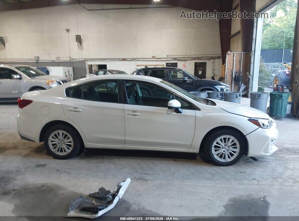 4S3GKAB65J3600819 2018 SUBARU IMPREZA White Widok wnętrza z tyłu