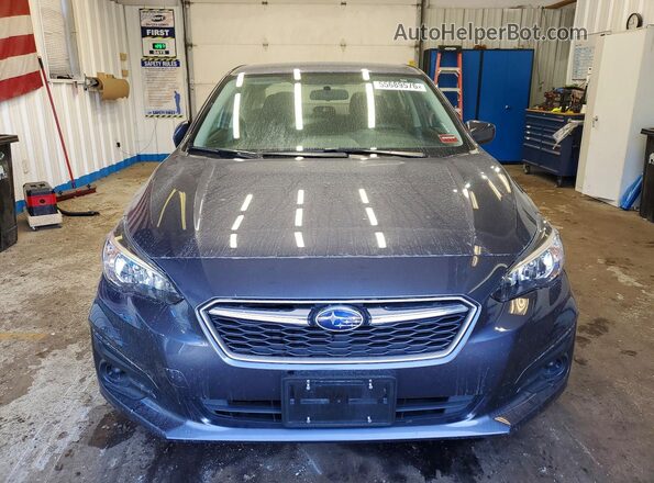 4S3GKAB66H3613900 2017 SUBARU IMPREZA Gray Widok z przodu
