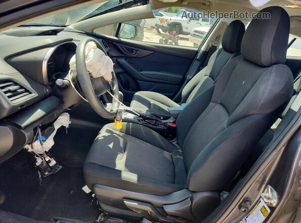 4S3GKAD60J3611708 2018 SUBARU IMPREZA Gray Widok wnętrza z przodu
