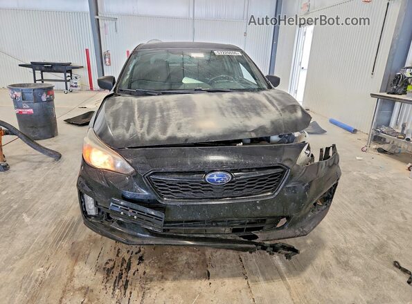 4S3GKAJ69K1623955 2019 SUBARU IMPREZA Black Widok z przodu