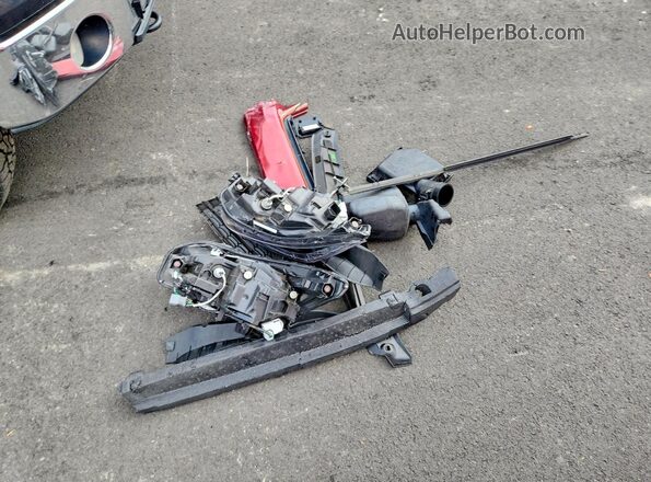 4S3GKAT69L3604857 2020 SUBARU IMPREZA Red Widok komory silnika