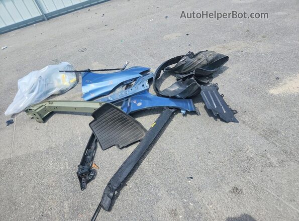 4S3GKAU66J3611115 2018 SUBARU IMPREZA Blue ძრავის განყოფილების ხედი