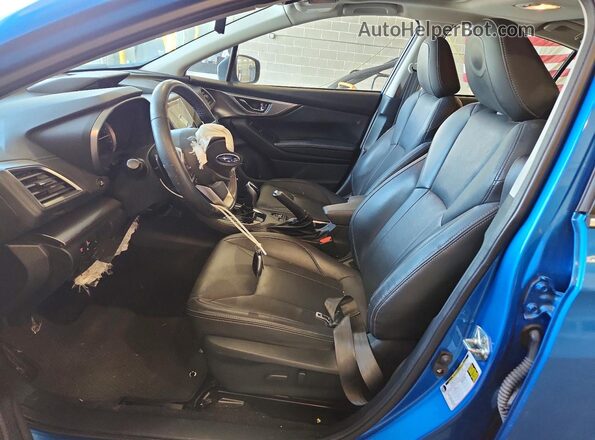 4S3GKAU68L3610664 2020 SUBARU IMPREZA Синий Вид салона спереди