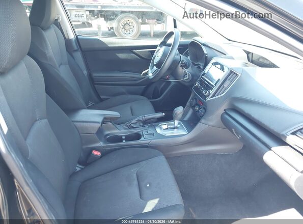 4S3GTAA61J3710474 2018 SUBARU IMPREZA Black Front interior view