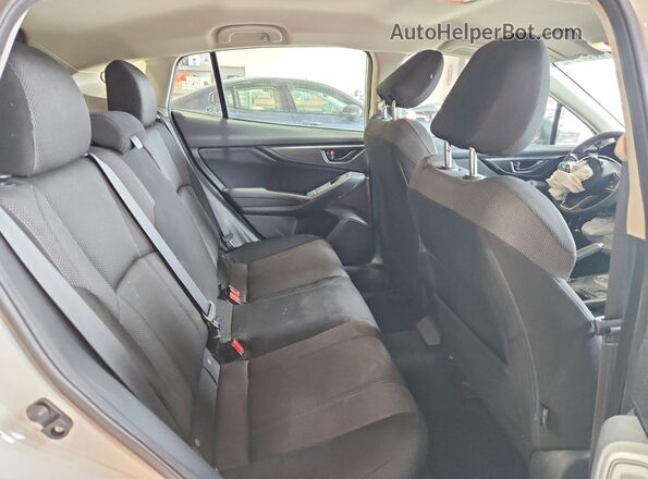 4S3GTAA63K3755014 2019 SUBARU IMPREZA White Widok tylnych siedzeń