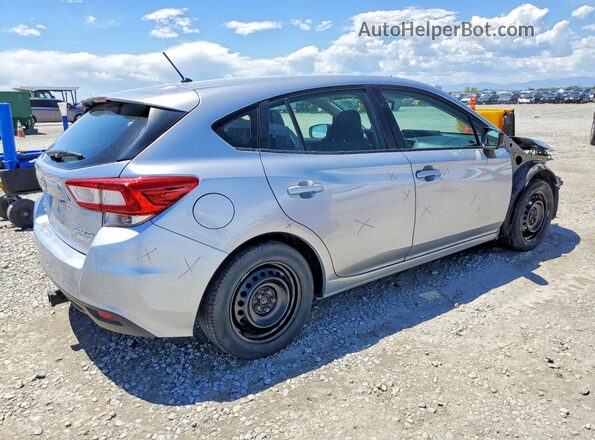 4S3GTAA64H3744564 2017 SUBARU IMPREZA Серебряный Задняя правая четверть