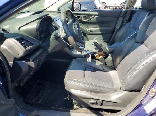 4S3GTAA65H3708186 2017 SUBARU IMPREZA Синий Вид салона спереди