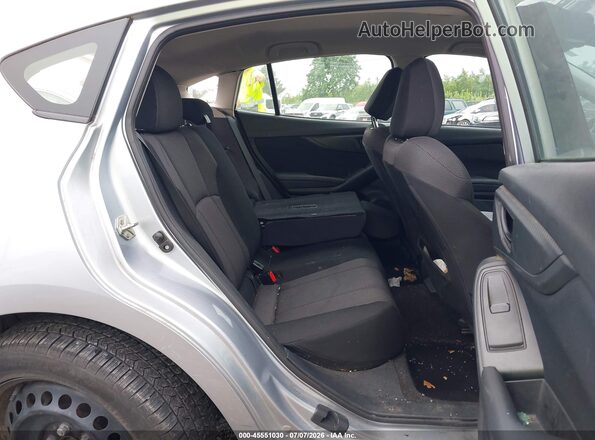 4S3GTAA68K3719089 2019 SUBARU IMPREZA Silver VIN კოდის სტიკერის ხედი