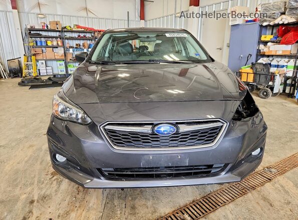 4S3GTAA69K1759869 2019 SUBARU IMPREZA Gray Вид спереду