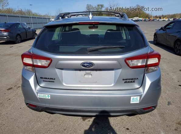 4S3GTAB61H3747680 2017 SUBARU IMPREZA Silver Vista trasera
