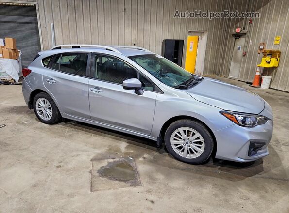 4S3GTAB64H3722966 2017 SUBARU IMPREZA Silver Przód prawy