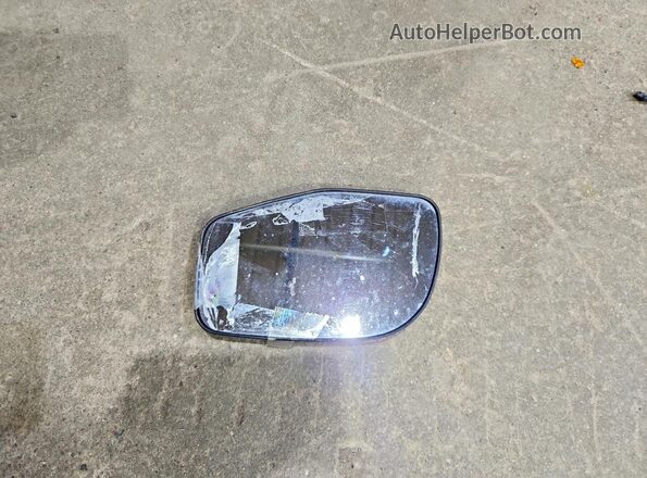 4S3GTAB64H3722966 2017 SUBARU IMPREZA Silver Widok komory silnika