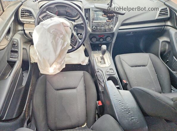 4S3GTAB67H3715722 2017 SUBARU IMPREZA Silver Widok deski rozdzielczej