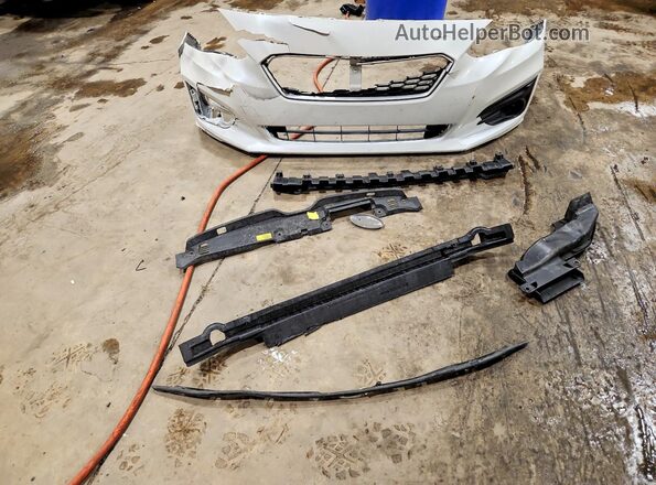 4S3GTAB67K3717154 2019 SUBARU IMPREZA White Вид підкапотного простору