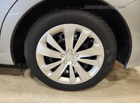 4S3GTAB67N3720902 2022 SUBARU IMPREZA Silver Widok wnętrza 360 stopni