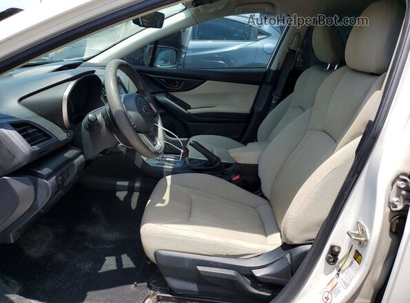 4S3GTAC66K3728869 2019 SUBARU IMPREZA White Вид салону спереду