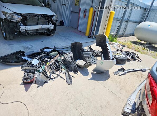 4S3GTAD64J3724395 2018 SUBARU IMPREZA Silver Widok komory silnika