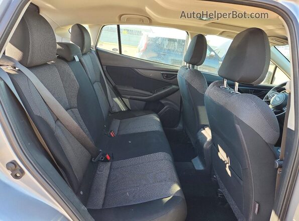 4S3GTAD64L3732354 2020 SUBARU IMPREZA Silver უკანა სალონის ხედი