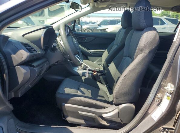 4S3GTAD66J3715603 2018 SUBARU IMPREZA Gray Widok wnętrza z przodu