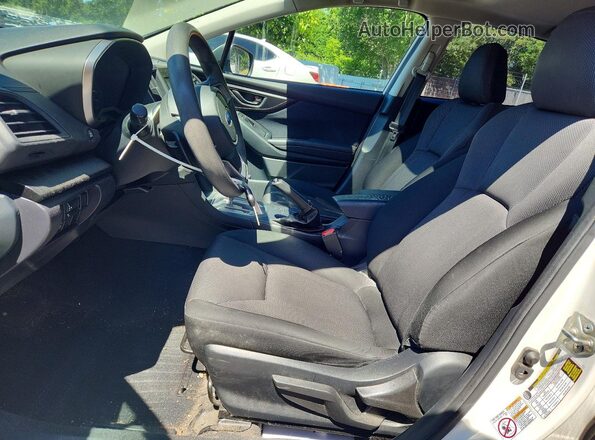 4S3GTAD67H3700330 2017 SUBARU IMPREZA White Սալոնի դիմացի տեսք