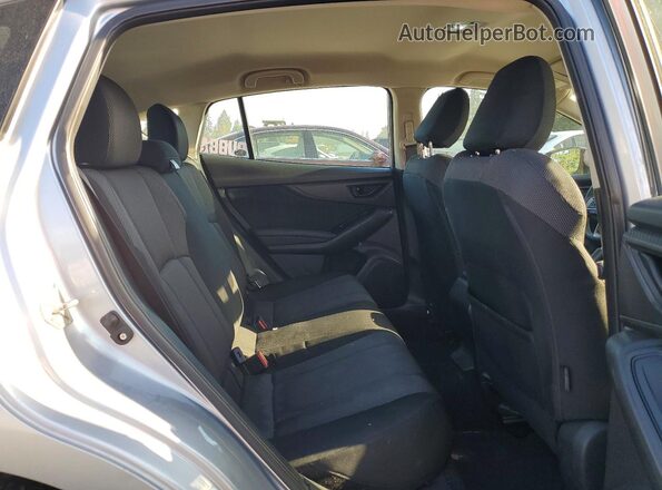 4S3GTAD67J3737447 2018 SUBARU IMPREZA Silver უკანა სალონის ხედი