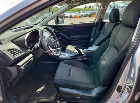 4S3GTAD68L3717906 2020 SUBARU IMPREZA Silver Widok wnętrza z przodu