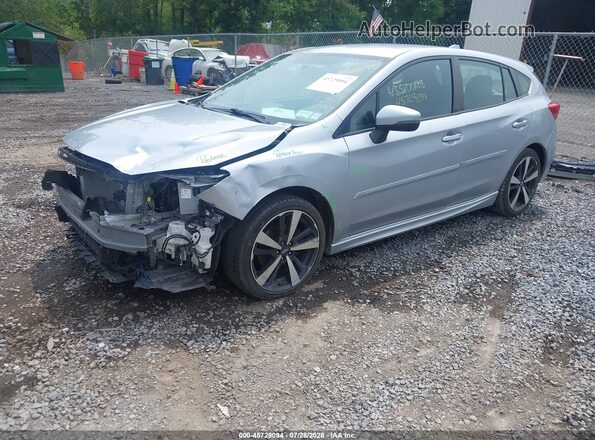 4S3GTAJ69K3706271 2019 SUBARU IMPREZA Silver Vista tres cuartos delantera izquierda