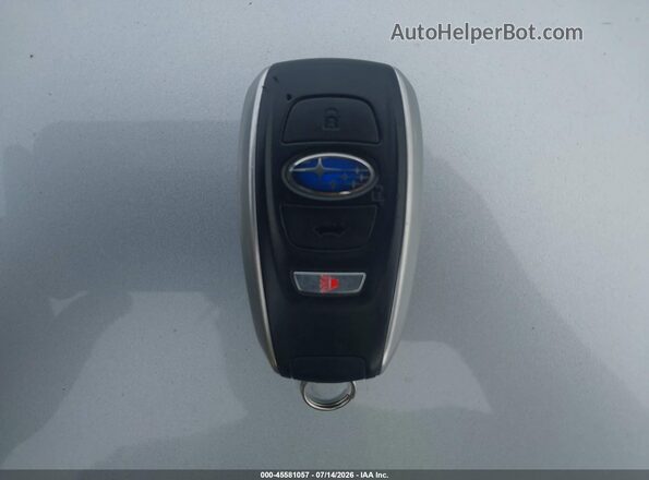4S3GTAJ6XP1709067 2023 SUBARU IMPREZA Silver Widok deski rozdzielczej