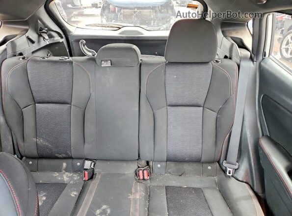 4S3GTAK66H1728134 2017 SUBARU IMPREZA White Widok tylnych siedzeń