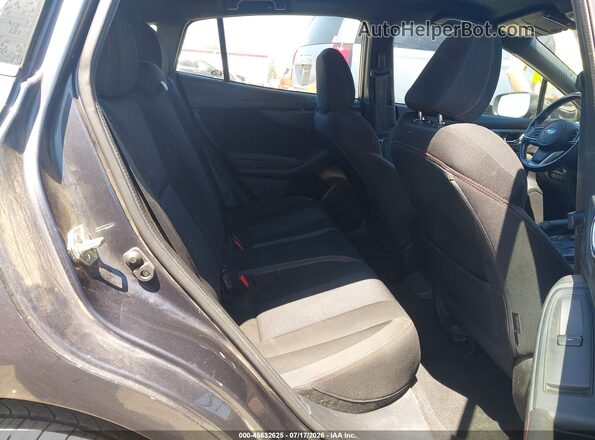 4S3GTAK69H3713812 2017 SUBARU IMPREZA Gray Widok naklejki z numerem VIN
