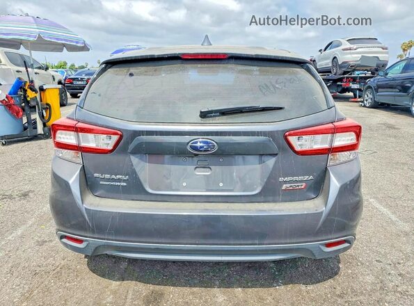 4S3GTAK69J3732804 2018 SUBARU IMPREZA Gray Հետևի տեսք