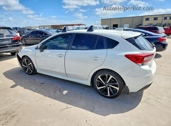 4S3GTAM60M3703676 2021 SUBARU IMPREZA White Rear left
