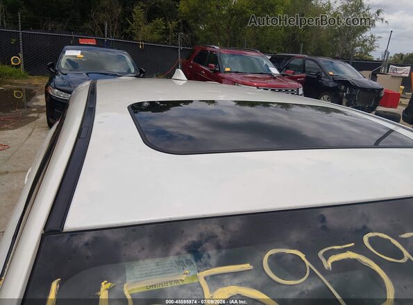 4S3GTAM61N3729026 2022 SUBARU IMPREZA White 