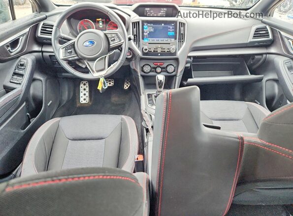 4S3GTAM63H3715830 2017 SUBARU IMPREZA Silver Widok deski rozdzielczej