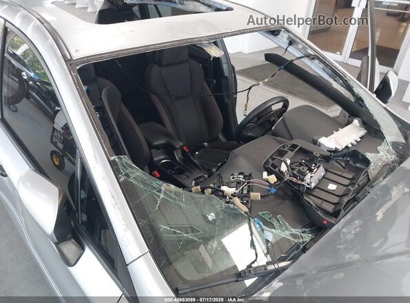 4S3GTAM6XH3742135 2017 SUBARU IMPREZA Silver წინა ხედი