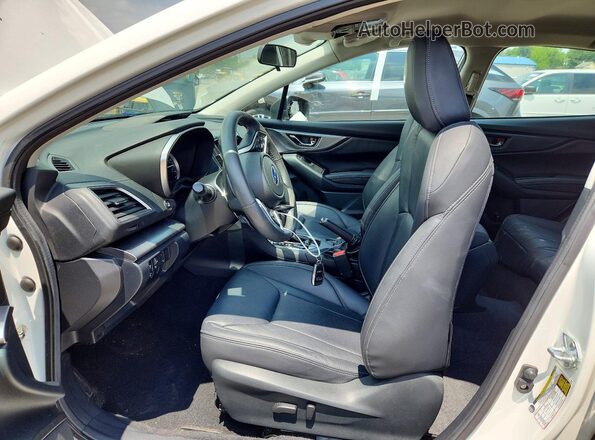 4S3GTAT60N3700070 2022 SUBARU IMPREZA White Vista interior delantera