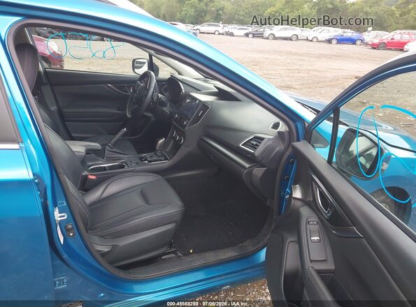 4S3GTAT64J3726455 2018 SUBARU IMPREZA Blue წინა სალონის ხედი