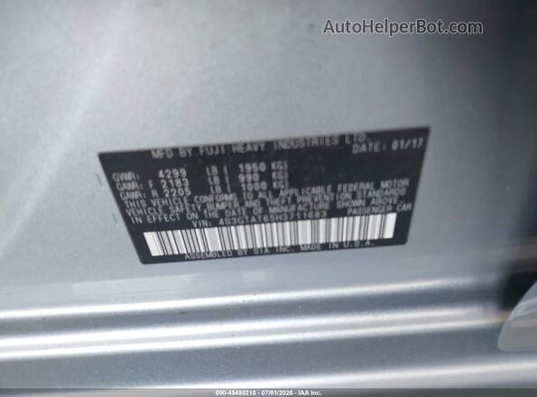 4S3GTAT65H3711683 2017 SUBARU IMPREZA Silver Vista del compartimento del motor