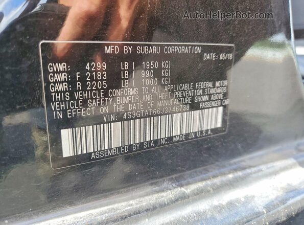 4S3GTAT66J3746738 2018 SUBARU IMPREZA Black Շարժիչի բաժամունքի տեսք