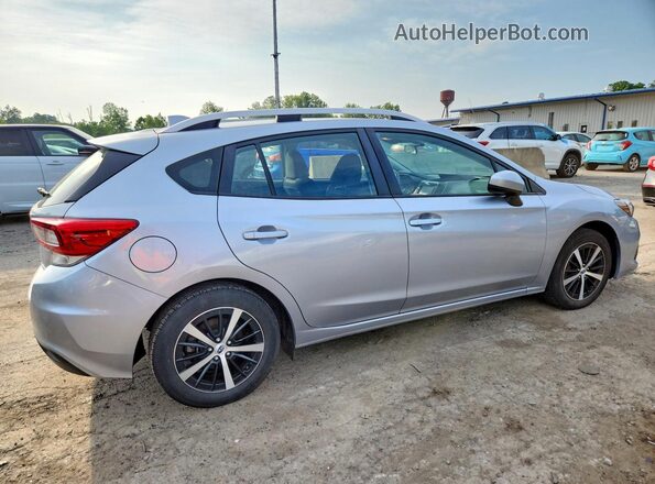 4S3GTAV68P3713245 2023 SUBARU IMPREZA Silver Rear right