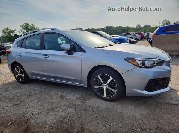 4S3GTAV68P3713245 2023 SUBARU IMPREZA Silver Front right