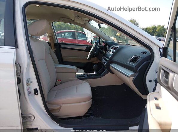 4S4BSAAC3J3316974 2018 SUBARU OUTBACK White Widok wnętrza z przodu