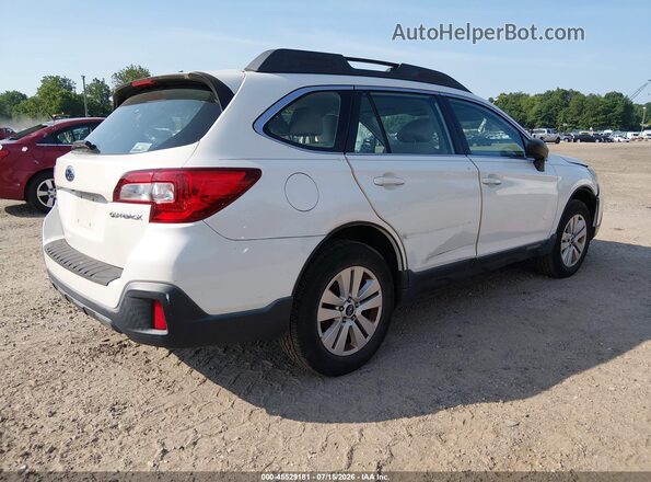 4S4BSAAC3J3316974 2018 SUBARU OUTBACK White Tył prawy