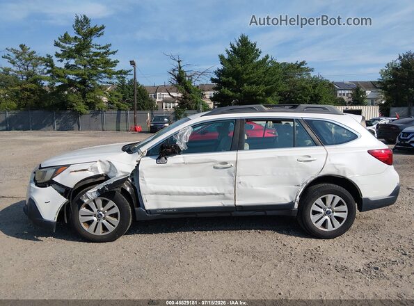 4S4BSAAC3J3316974 2018 SUBARU OUTBACK White Widok wnętrza 360 stopni