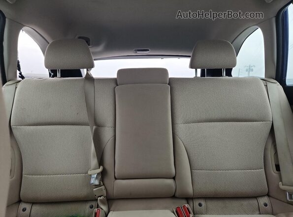 4S4BSAAC4H3219731 2017 SUBARU OUTBACK Blue Widok tylnych siedzeń