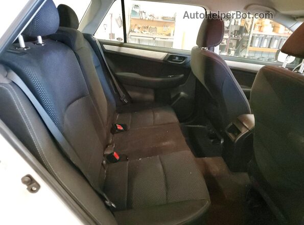 4S4BSAAC5H3409604 2017 SUBARU OUTBACK White Սալոնի հետևի տեսք