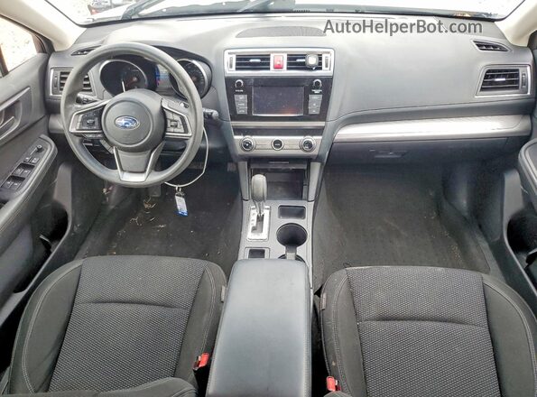 4S4BSAAC6J3393533 2018 SUBARU OUTBACK White Вид панелі приладів