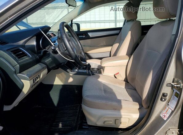 4S4BSACC2G3274514 2016 SUBARU OUTBACK Silver Սալոնի դիմացի տեսք